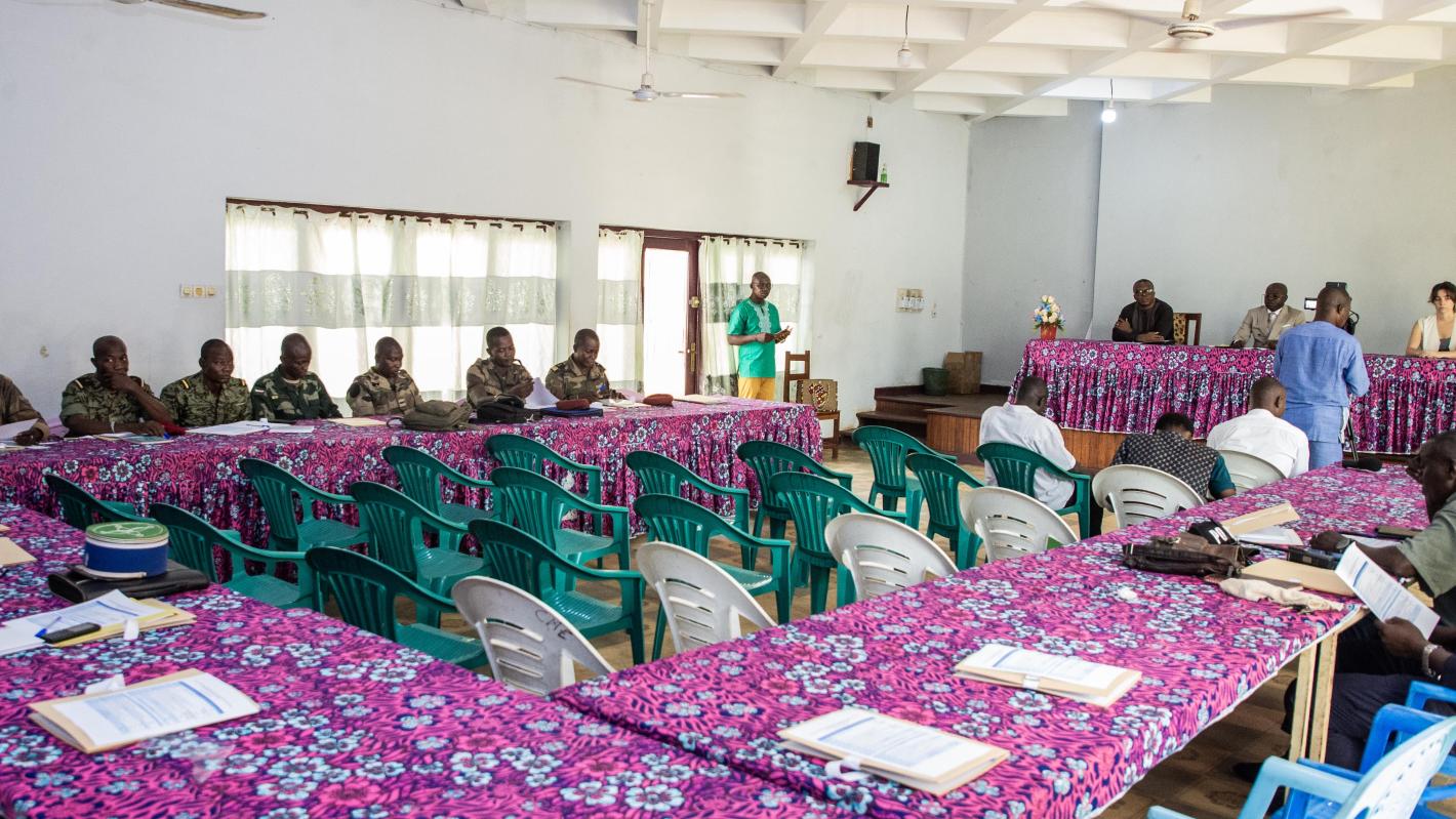 Atelier de sensibilisation des FSI et FACA sur les election