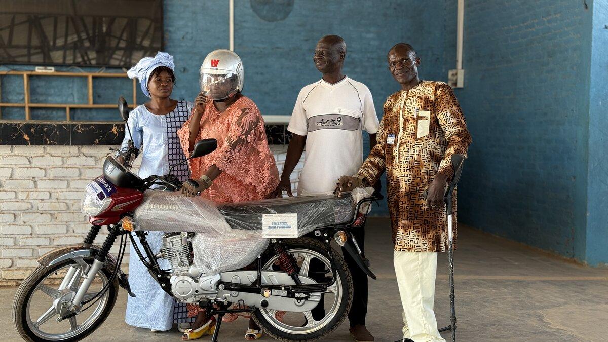 Emmanuel Ngaliboy prend la parole.