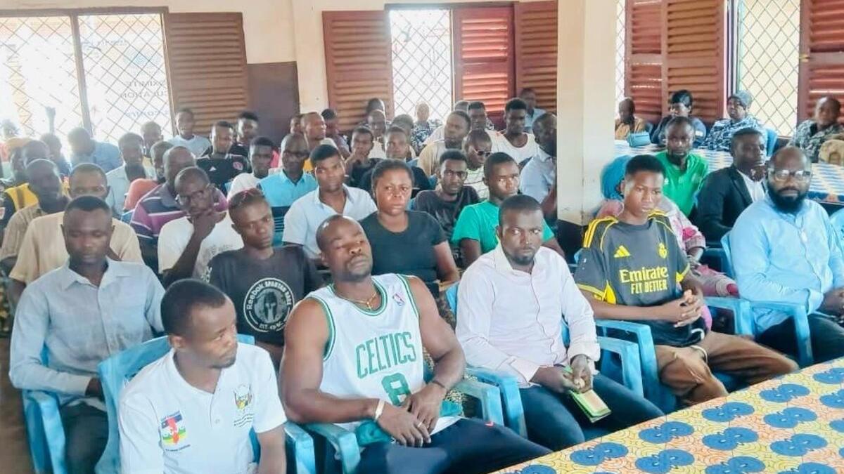 Un public assis lors d’un événement.