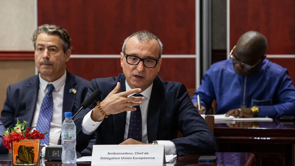 2026-06-06-seminaire_gouvernemental_avec_la_minusca_0616.xmp_.jpg