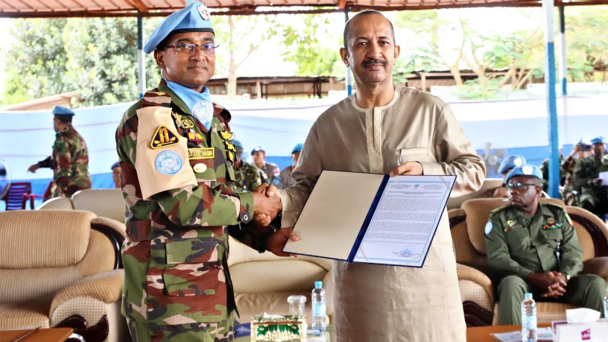 La 10e compagnie des forces spéciales bangladaises de la MINUSCA décorée pour sa contribution à la paix