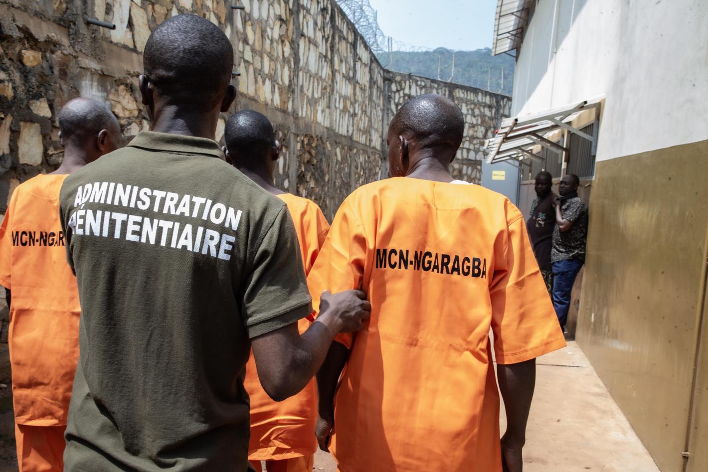 appuie des personnelle sociale dans les maison carcéral 1