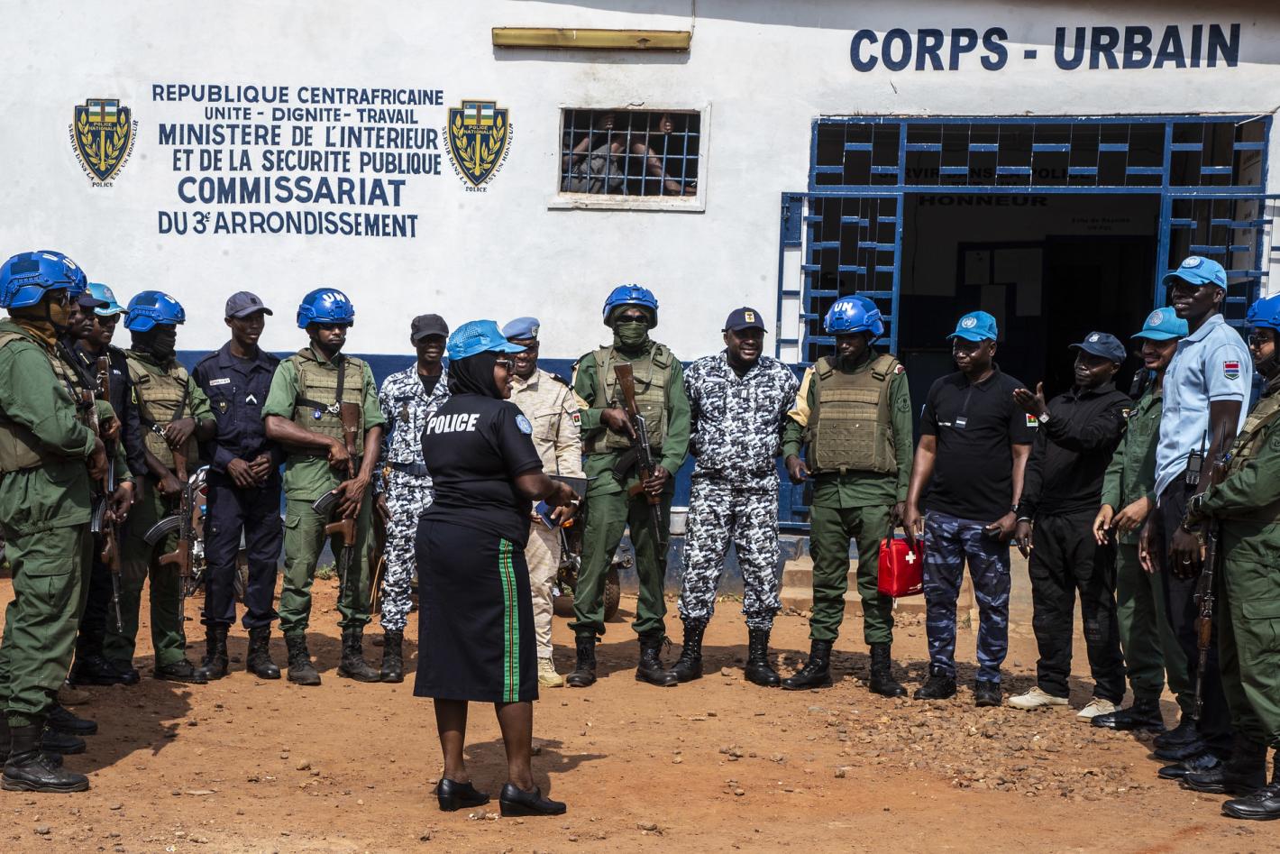 Police de proximite 4