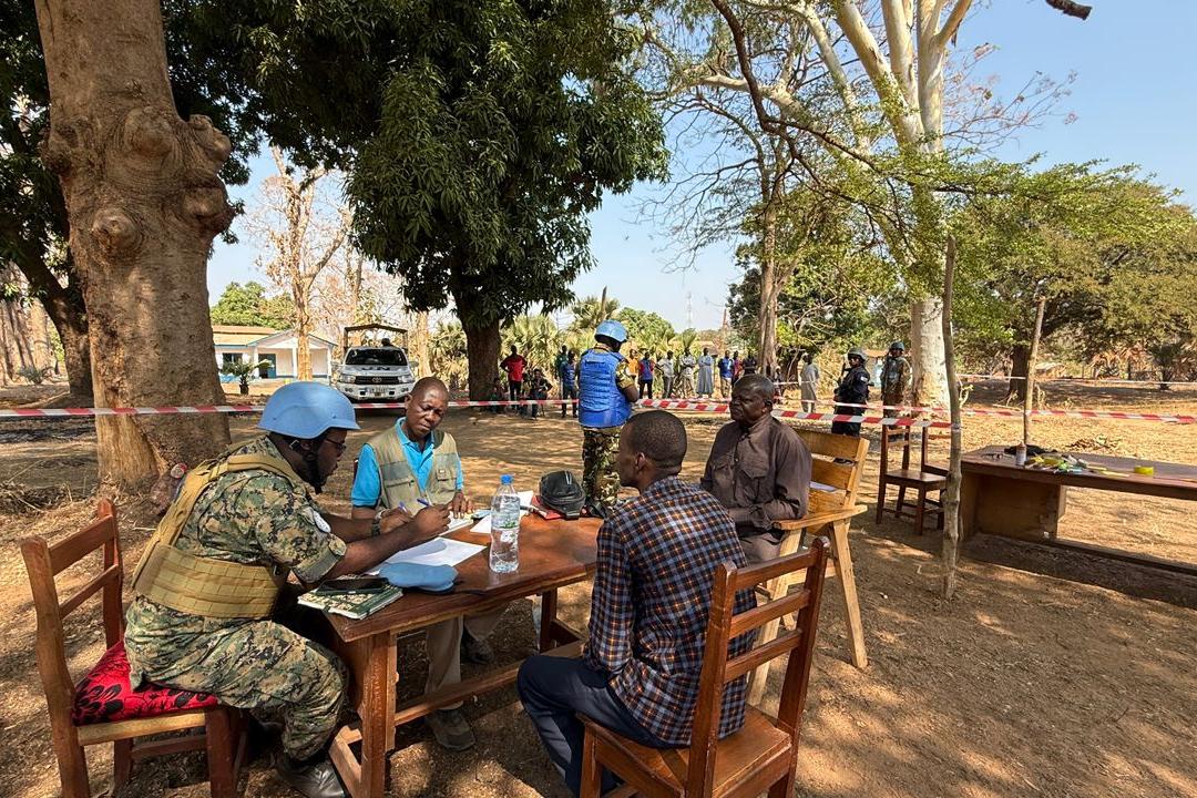 Des ex-combattants optent pour la paix en déposant les armes 3