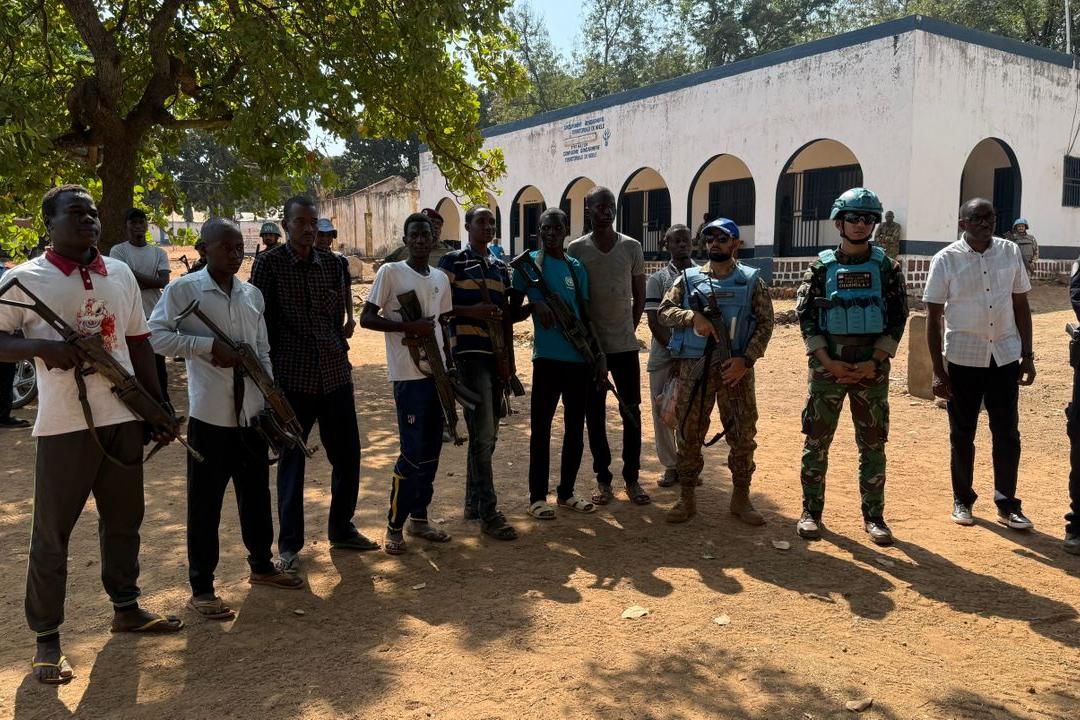 Des ex-combattants optent pour la paix en déposant les armes 4