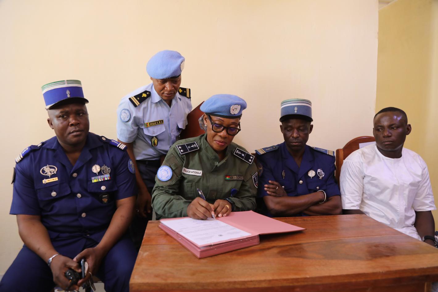 Batiment Commisariat 4