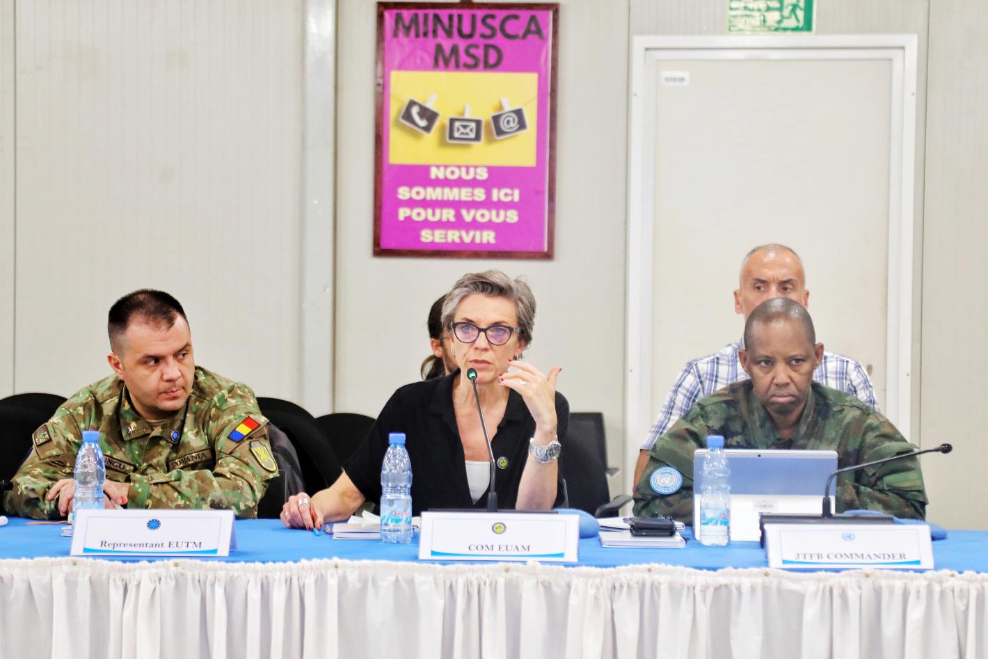 onférence des Chefs d’État-Major1