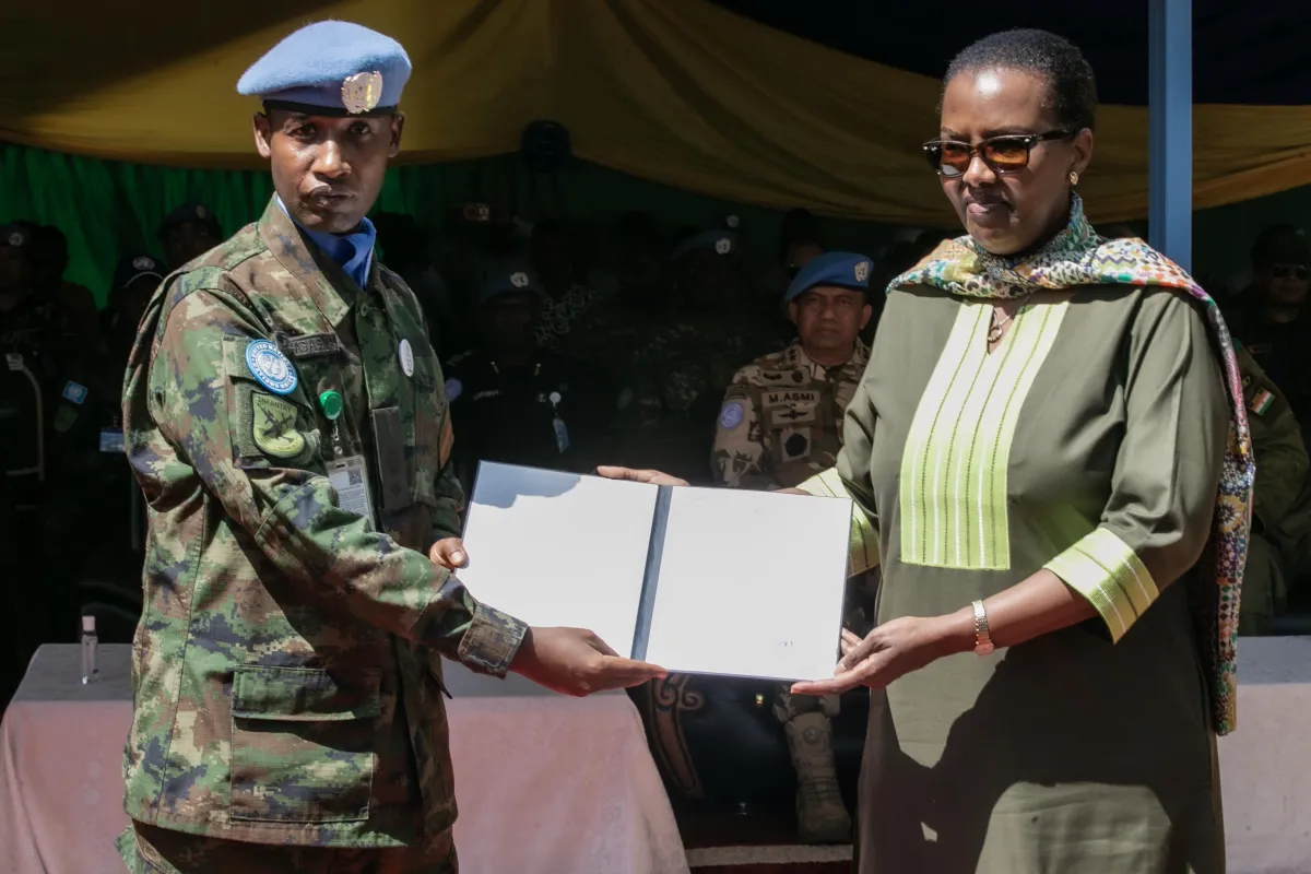 2026-06-18-medal_parade_des_contingents_rwandais_6697_copie.jpg
