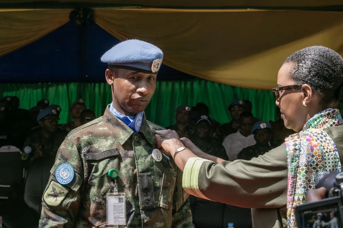 2026-06-18-medal_parade_des_contingents_rwandais_6699_copie.jpg