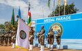 Les Casques bleus du Bangladesh décorés pour leur contribution à la paix en République centrafricaine